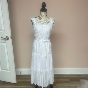 Luxology Elegant White Tiered Maxi Dress